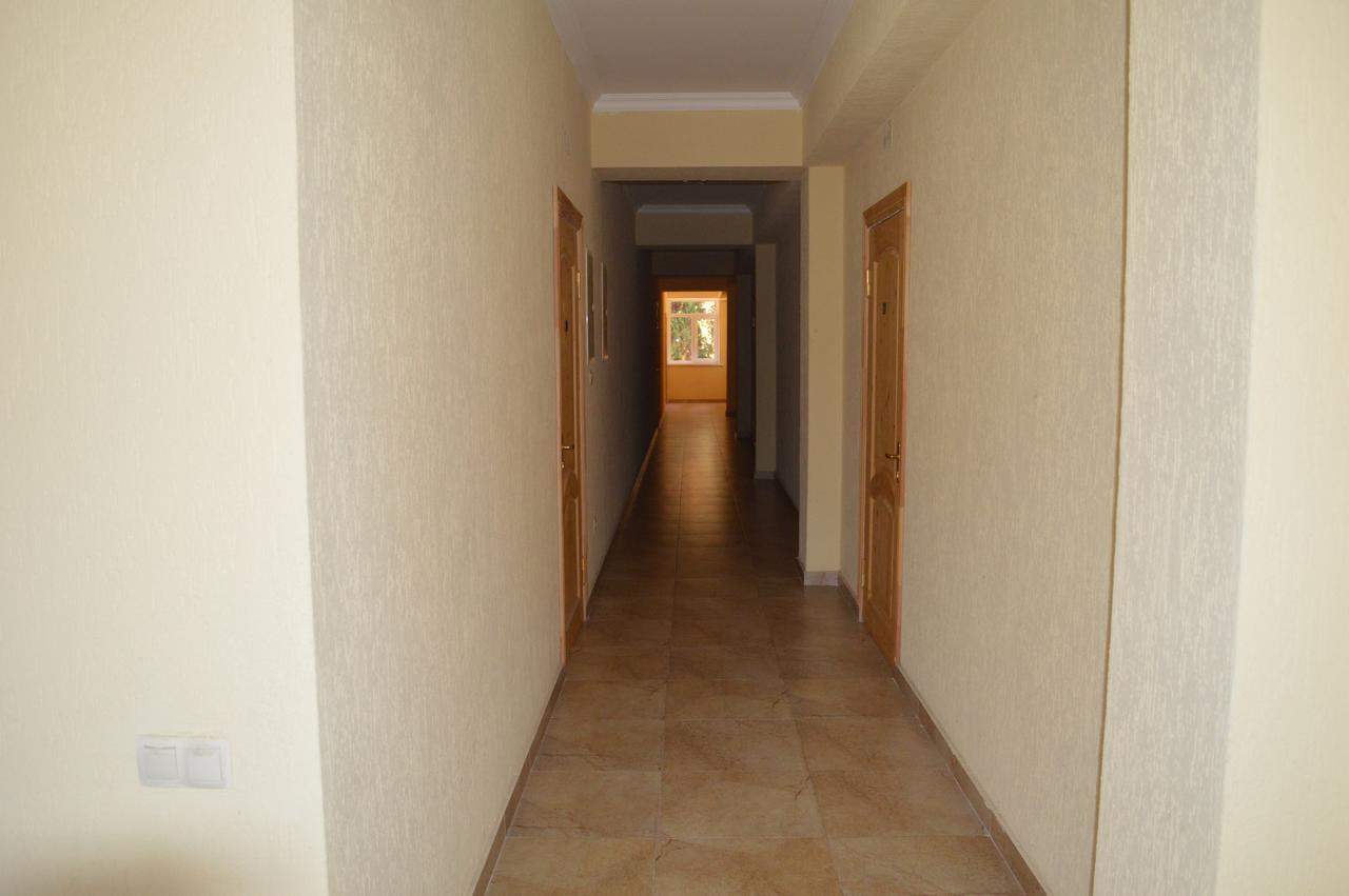 Hotel Kiparis Pizunda Luaran gambar