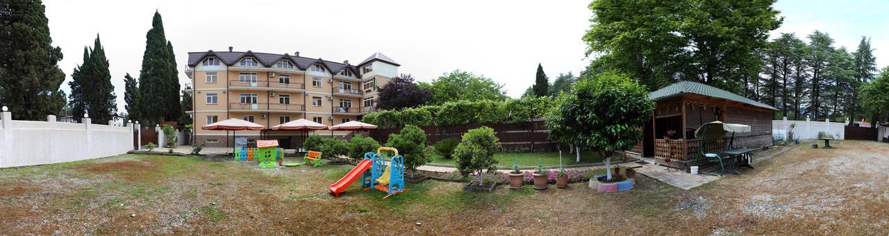 Hotel Kiparis Pizunda Luaran gambar