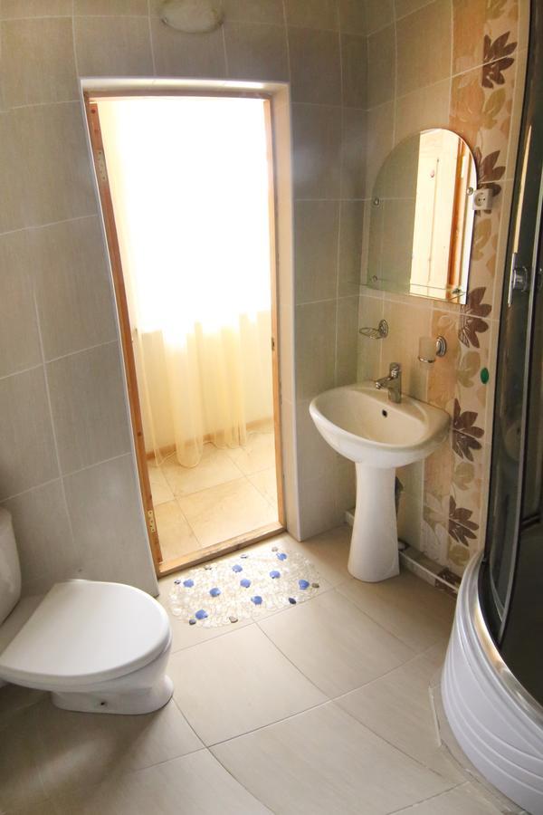 Hotel Kiparis Pizunda Luaran gambar