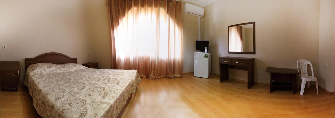 Hotel Kiparis Pizunda Luaran gambar
